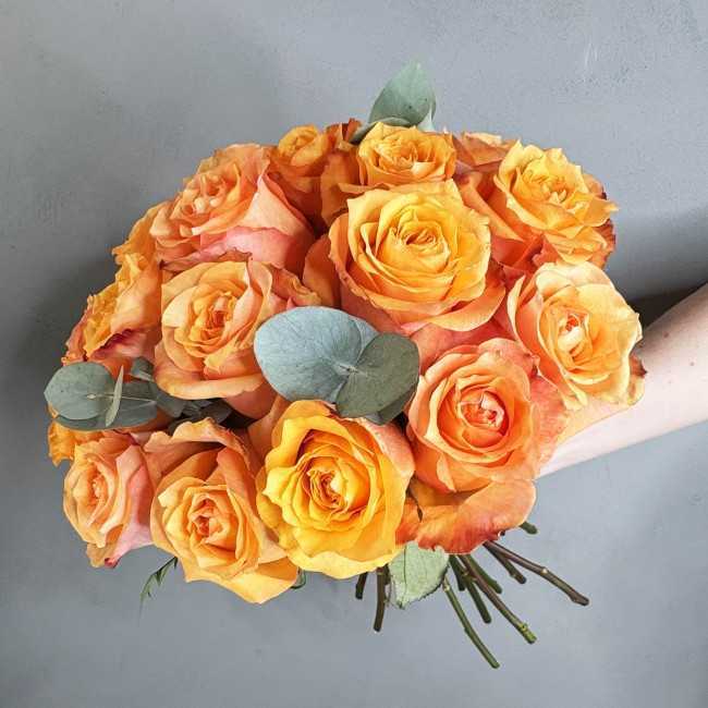 Bouquet de roses oranges