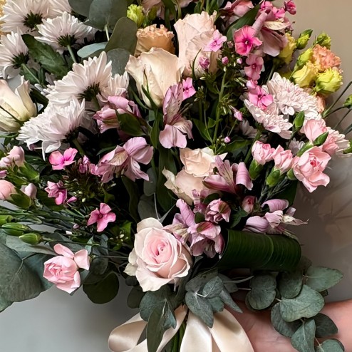 Gerbe de deuil Nature Pastel – Livraison fleurs de deuil Suisse