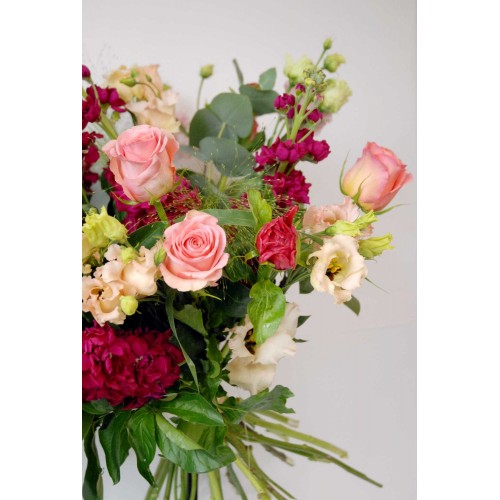 bouquet de rose fleurs des champs