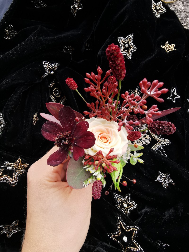 Les arrangements floraux pour la cérémonie ou la réception