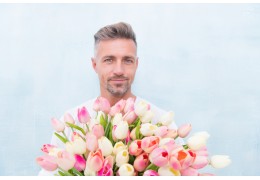 What flowers to give for a man?