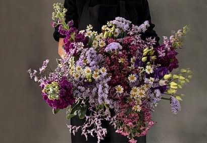Pourquoi offrir des fleurs pour la journée internationale des droits des femmes ? Les symboles et traditions à connaître